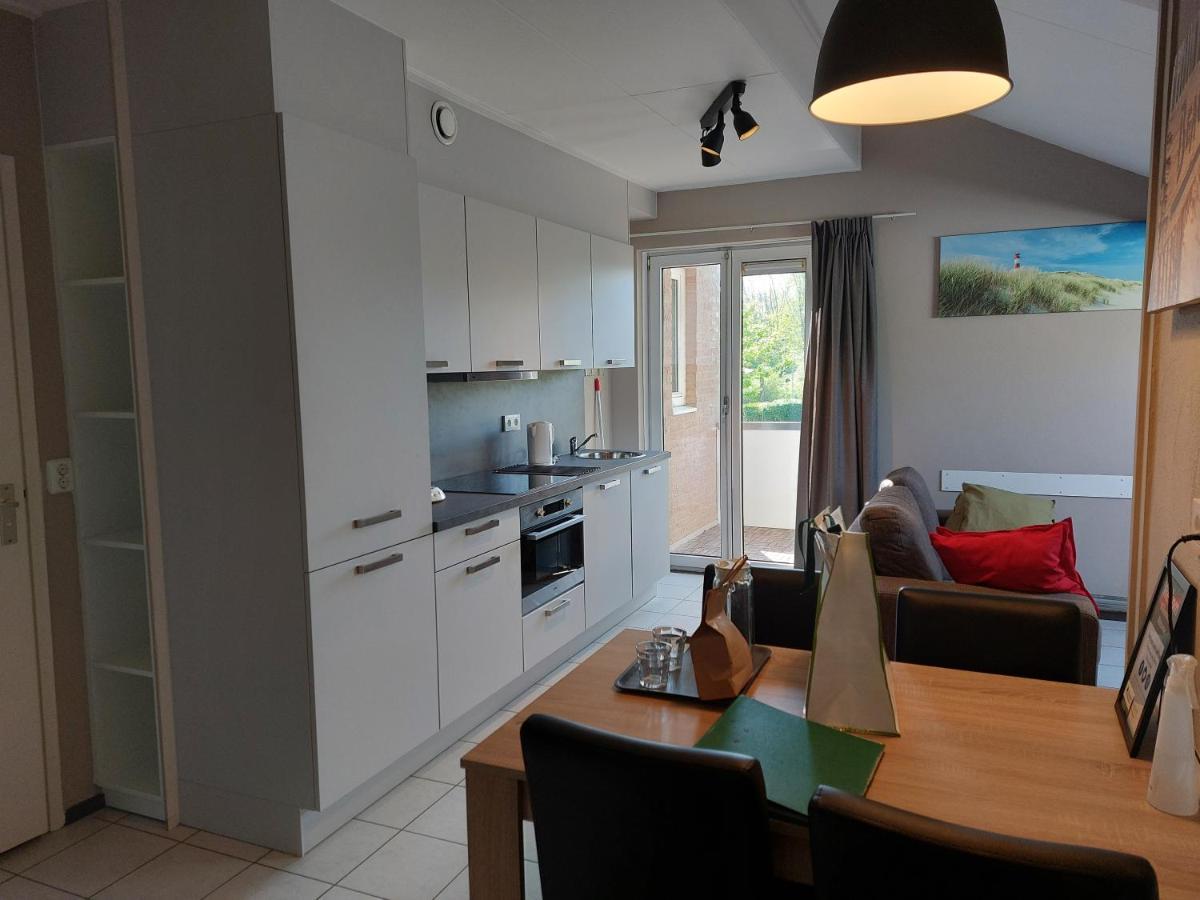 Boszicht 4 Appartement In Oostkapelle Bagian luar foto